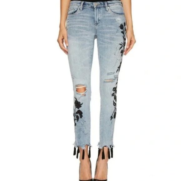Blank NYC Shadow Bloom Crop Skinny Classique Jeans Embroidered, Tassels size 29 - Picture 6 of 9